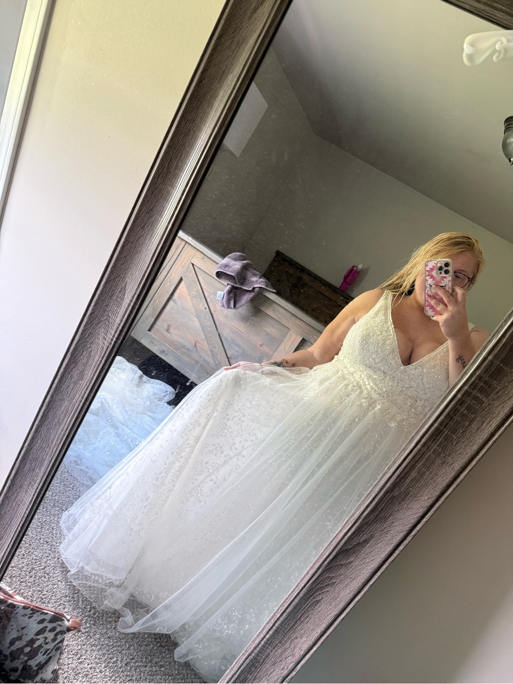 David's Bridal White Lace A-Line V-Neck Wedding Gown